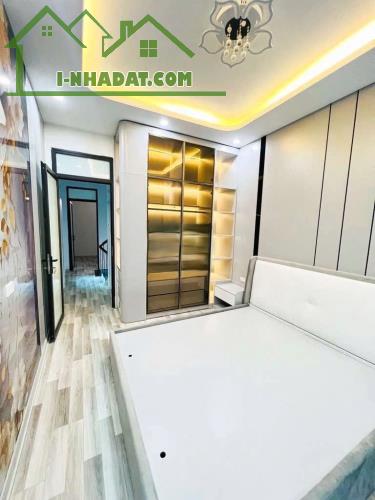 Cho thuê nhà ngõ 148 Tân Khai 5 tầng, 35m2, 4 ngủ, 4 WC, 15 Triệu - 4