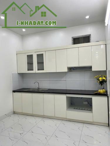 Bán nhà Vĩnh Hưng, Hoàng Mai, 36m², 2 tầng, 2 ngủ. 2.68 tỷ - 3