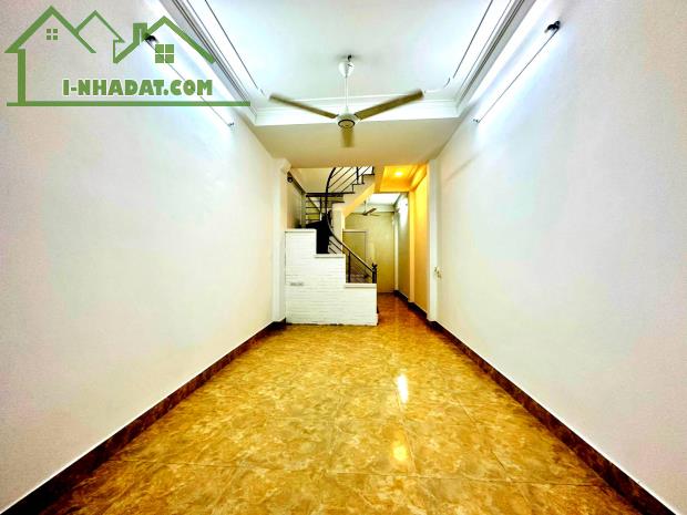 SIÊU PHẨM phường Phú Lãm Hà Đông, bán nhà 4 tầng Phố Xốm, 37m2, gần Đại Nam, giá 3,1 tỷ - 4