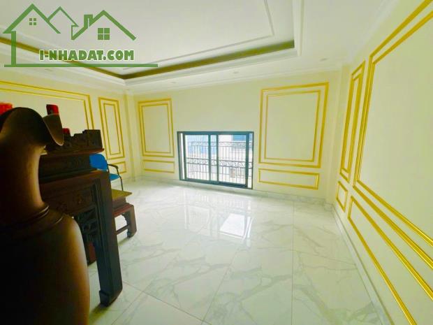 Bán nhà phố Xuân Đỉnh 40m2. Xây 6 tầng 5 pn giá 6,6 tỷ Sổ đỏ chính chủ - 2