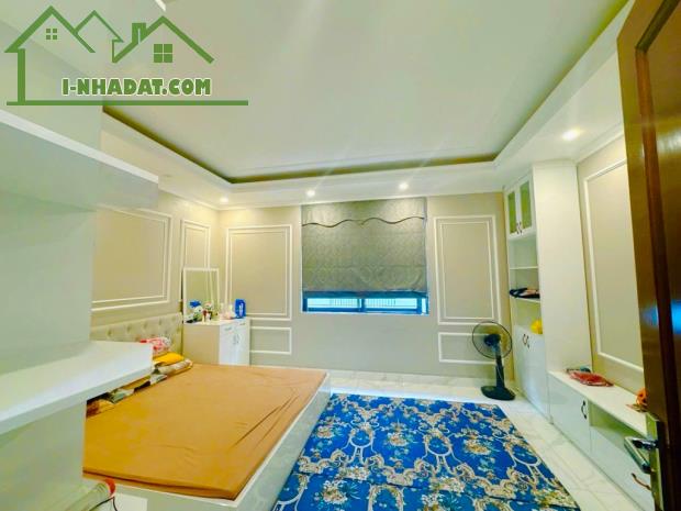 Bán nhà phố Xuân Đỉnh 40m2. Xây 6 tầng 5 pn giá 6,6 tỷ Sổ đỏ chính chủ - 3