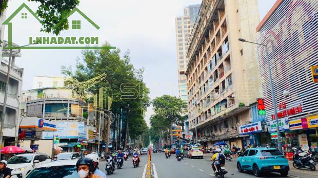 BÁN GẤP NHÀ PHỐ, DIỆN TÍCH 557.6m² GIÁ 92 TỶ - HOTLINE: 0984.388.599 - 1