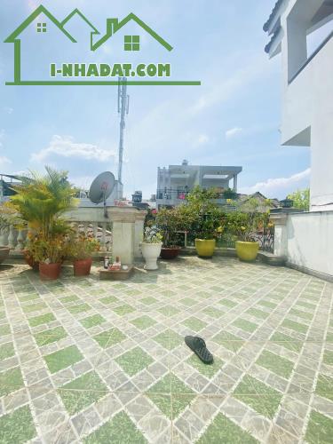 Nhình 14 tỷ bán nhà CMT8, QUẬN 3, 120m2 xây CHDV - 1