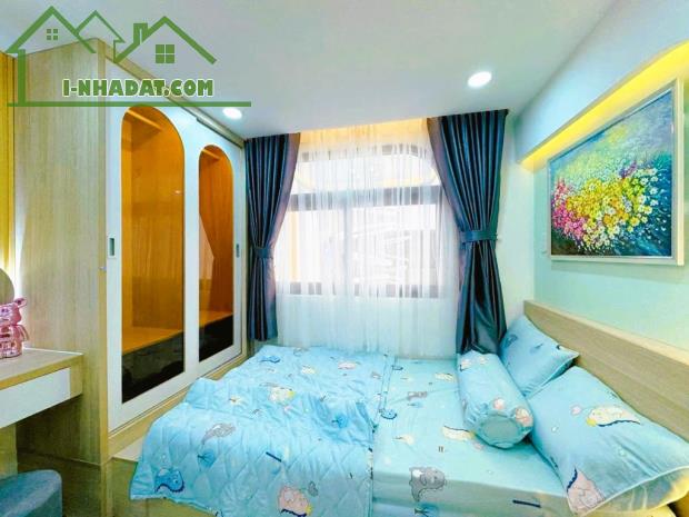 4 TẦNG FULL NỘI THẤT - DTSD 72M2 - ÔTÔ SÁT NHÀ - GẦN MẶT TIỀN NGUYỄN VĂN ĐẬU - BÌNH THẠNH. - 3