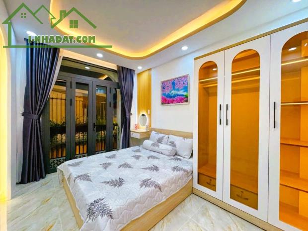 4 TẦNG FULL NỘI THẤT - DTSD 72M2 - ÔTÔ SÁT NHÀ - GẦN MẶT TIỀN NGUYỄN VĂN ĐẬU - BÌNH THẠNH. - 4