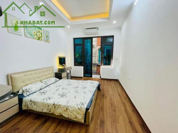 NHÀ ĐẸP 4 NGỦ Ở SƯỚNG - Ô TÔ ĐỖ CỬA - NGẬP TRÀN TIỆN ÍCH - 7 TỶ THANH XUÂN