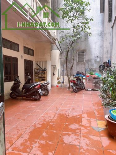 NGUYỄN NGỌC NẠI - OTO VÀO NHÀ - XÂY CCMN, MẶT TIỀN TO, NỞ HẬU 67m2 3tầng 4.8mt giá 12.5tỷ - 4