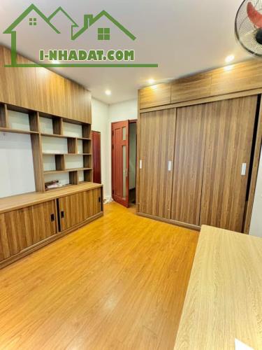 NHÀ MỚI ĐÓN TẾT PHỐ TRẠM 40M2 x 5T LÔ GÓC HAI THOÁNG GẦN OTO FULL NỘI THẤT 7,5TỶ - 2