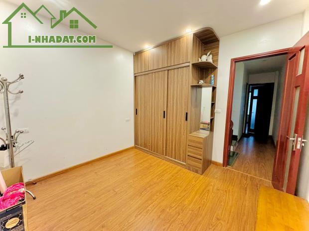 NHÀ MỚI ĐÓN TẾT PHỐ TRẠM 40M2 x 5T LÔ GÓC HAI THOÁNG GẦN OTO FULL NỘI THẤT 7,5TỶ - 5