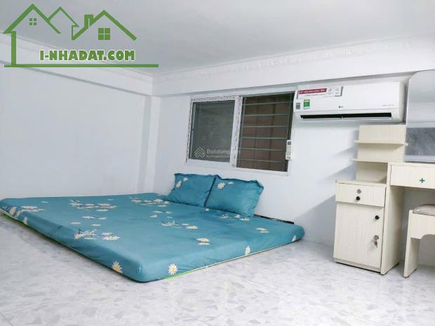 Bán nhà hẻm xe hơi đẹp lung linh, khu VIP  Huỳnh Văn Bánh, P13 Phú Nhuận, 4mx15m, 11 tỷ - 2