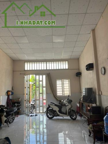 Bán gấp nhà 100 m2, ngang 5m x 20 m, thạnh xuân quận 12, chỉ 3.2 tỷ - 3