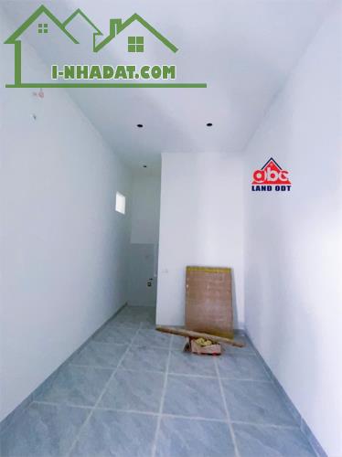 NP1098 nhà cấp 4 trung tâm, khu xóm an ninh. thuận tiện khu hành chính TP - 1