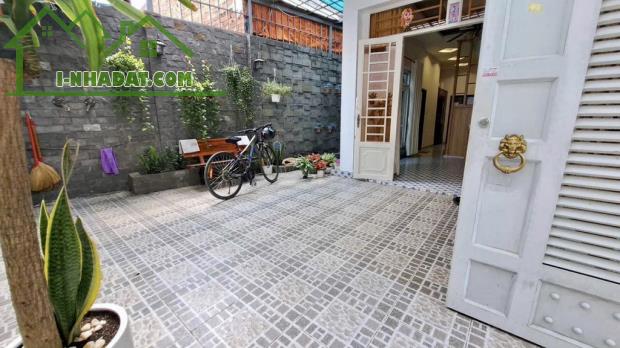 NHÀ ĐẸP B.ÁN - NGUYỄN THÁI SƠN P4 GV - NGAY KHU TRUNG TÂM QUẬN -  DT 75M² - 2 TẦNG