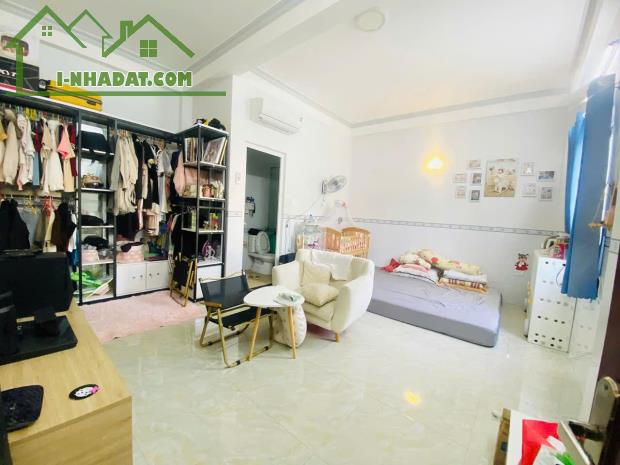 Bán nhà Biệt thự HXH Trường Chinh - ngay Cầu Tham Lương, Q12, 9.5x18m, 3 Tầng, 12.9 tỷ