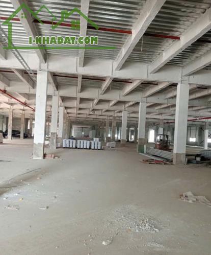 Cho thuê 12.700m2 Kho, Xưởng  tại khu CN Yên Phong, tỉnh Bắc Ninh.
+Diện tích nhà xưởng : - 1