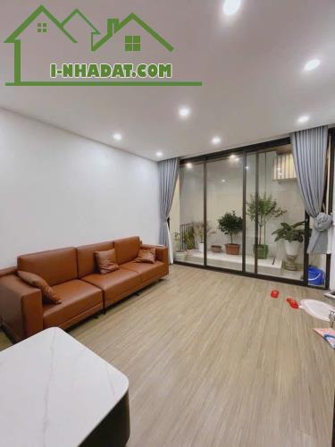 SIÊU PHẨM NGỌC THUỴ 32m2 x 5T KIẾN TRÚC HIỆN ĐẠI FULL NỘI THẤT VIEW SÔNG. 6,2TỶ - 2