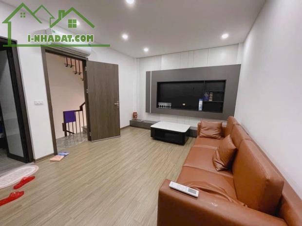 SIÊU PHẨM NGỌC THUỴ 32m2 x 5T KIẾN TRÚC HIỆN ĐẠI FULL NỘI THẤT VIEW SÔNG. 6,2TỶ - 3