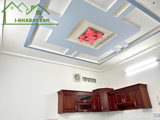 Bán gấp nhà mới đẹp ở ngay Phú Định, hẻm 1 sẹc, 63m2(4.4x14), 4PN, SHR, chỉ nhỉnh 4 tỷ. - 3