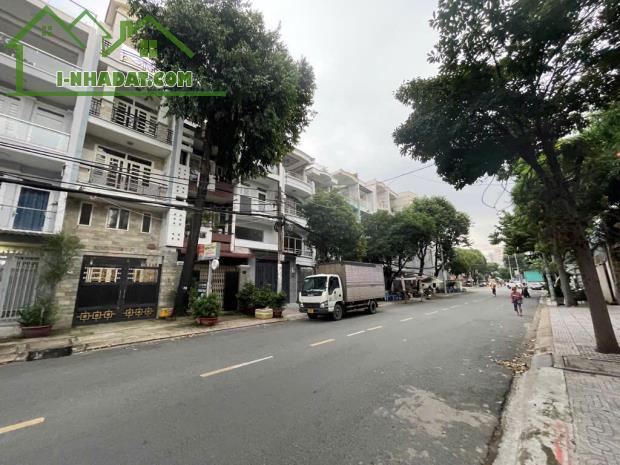 BÁN NHÀ BÌNH THÀNH  SIÊU PHẨM NHÀ MỚI  5 TẦNG MT KHỦNG 8M 168M2  XE TẢI THÔNG HƠN 15 TỶ