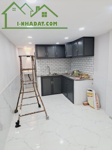 🏡 CHỈ 2 TỶ có ngay nhà  hẻm ô tô Bình Tân - 25m², 2 tầng, ☎️: 0948852445. - 1