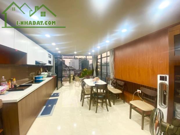 Bán nhà 8 tầng thang máy, mặt phố Âu cơ, ô tô tránh, giá 16.4 tỷ