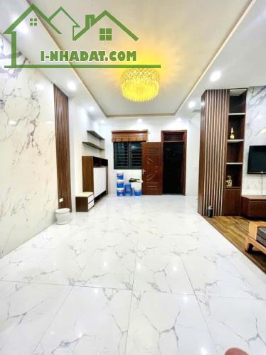 Bán nhà Hoàng Như Tiếp,Bồ Đề 5 tầng,46m,mt6.6m full nội thất nhỉnh 8 tỷ - 3