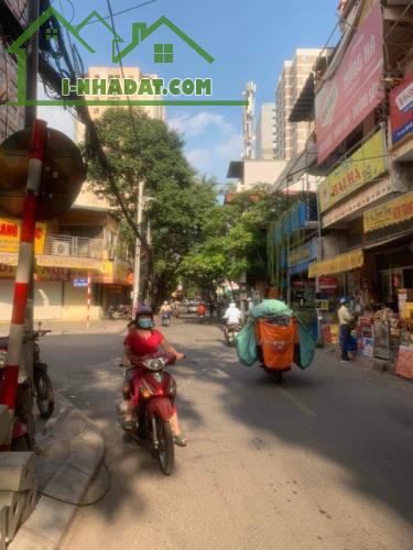 BÁN NHÀ NGUYỄN TRÃI, Ô TÔ ĐỖ CỬA, ĐẦY ĐỦ CÔNG NĂNG, NHỈNH 3 TỶ - 1