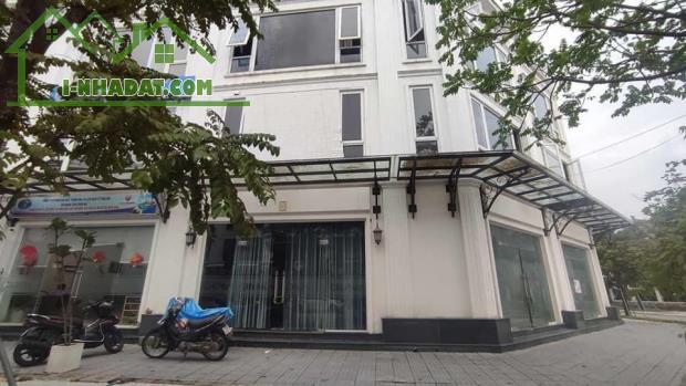 🏤🏤🏤 Bán căn Shophouse Phú Mỹ An - Khu A - 4