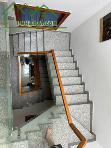 Bán nhà hẻm 870/ Lạc Long Quân, Lý Thường Kiệt - P8 - 1 Trệt 2 lầu - giá chỉ 5.8 tỷ TL - 5