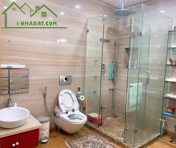 Bán nhà mặt phố lê Lai, Hà Đông, 81m2, kinh doanh vô địch chỉ 20 tỷ hơn