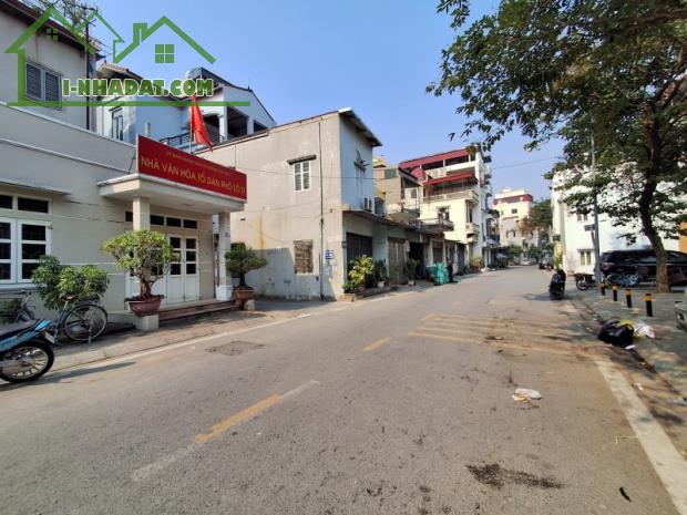 Siêu Phẩm, Nhà Ngõ 640 Nguyễn Văn Cừ, Gia Thụy, 52m2 x 6Tầng,Thang Máy, Full Nội Thất 5* - 5