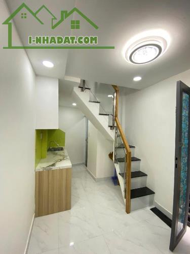 🏡NHÀ HẺM THÔNG 2 MT ĐƯỜNG LỚN, DT 33.3M2 , NGANG KHỦNG , 3 TẦNG ,0902493390 - 3