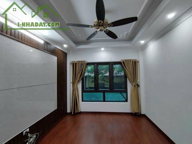 Bán Nhà Đang Xây Có Thang Máy Ở Cầu Đơ,Ngõ Nông,Rộng.Ô Tô Lùi Cửa,Gía 9.8Tỷ Có TL - 3