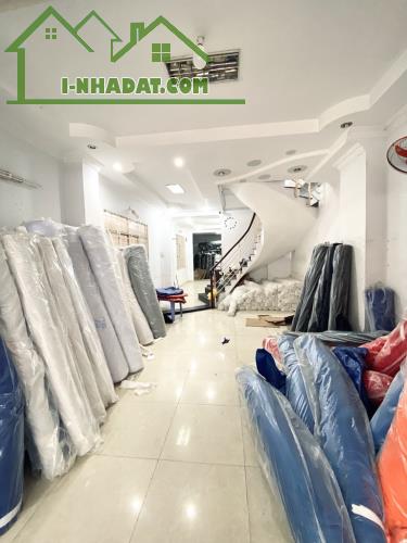 BÁN NHÀ HXT Nguyến Sơn, Tân Phú 2 tầng 106m2 (5,3x20). Nhà đẹp ở ngay. Giá chỉ 11,2 tỷ. - 2