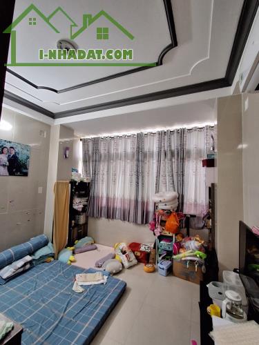 Mặt tiền Bùi Minh Trực Q8, kinh doanh sầm uất (4x24), 4 tầng xe hoi ngủ nhà. Nhỉnh 16 tỷ - 3