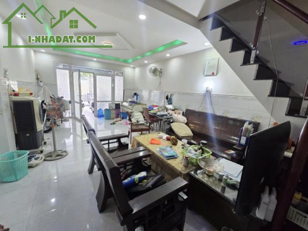 💥 HẺM XE HƠI THÔNG - NGAY LÊ VĂN VIỆT - 82M2 - CHỈ HƠN 6 ĐỒNG 💥 - 1