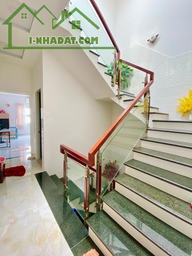 NHÀ MẶT TIỀN ĐẠI LỘ 3, PHƯỚC BÌNH, 82M2 (4.1×20)M, 3 TẦNG, CÓ SÂN ĐỂ XE, CHỈ 11.9 TỶ. - 4