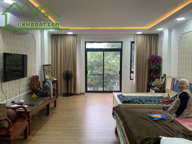 Phân lô, oto tránh, 7 tầng TM, nội thất nhập khẩu châu Âu, 1 phút ra hồ Tây, đẳng cấp 5sao - 3