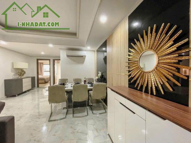 Chuyển xuống nhà phố bán căn hộ Kingston Phú Nhuận, Giá 2 tỷ 980, Diện tích 60m2 - 1