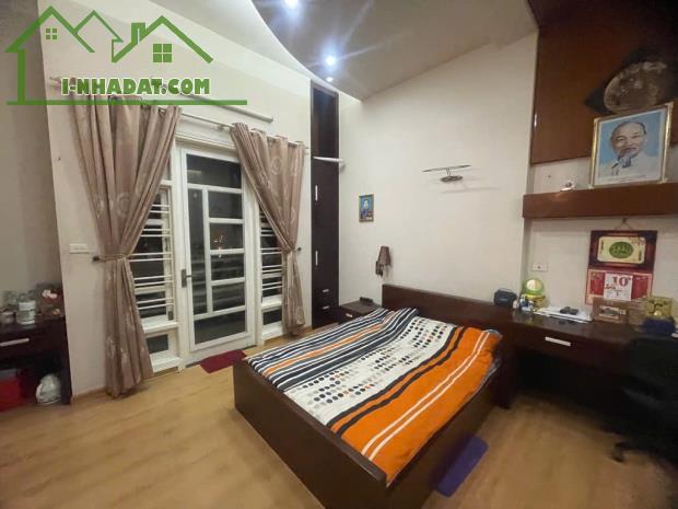 BÁN DUY NHẤT 1CĂN MẶT PHỐ CỔ LINH LONG BIÊN 82m2 x 4 TẦNG - CHỈ 30.9 TỶ THƯƠNG LƯỢNG