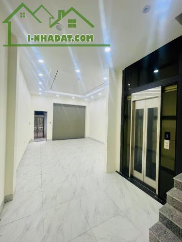 NHÀ ĐẸP CẦU ĐƠ, HÀ ĐÔNG, THANG MÁY, Ô TÔ ĐỖ CỬA, NGÕ THÔNG 40M2, 5 TẦNG, MT 4.5M CHỈ 10 TỶ - 1