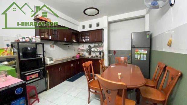 Bán nhà Bình Thạnh, Bùi Đình Túy, dòng tiền 7,5 tr/th,nở hậu 5,4m, 3.xx tỷ - 3