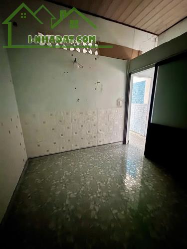 Bán nhà mặt tiền Hậu Giang, Quận 6, 117m2, ngang 4m, 2 tầng, giá 16 tỷ (tl) - 2