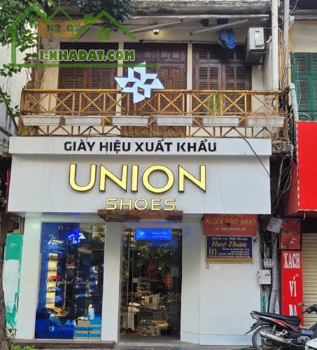 Bán Nhà Mặt Phố Đội Nhân, Ba Đình DT 165m2 x 3T MT:5,8m. Giá Rẻ.