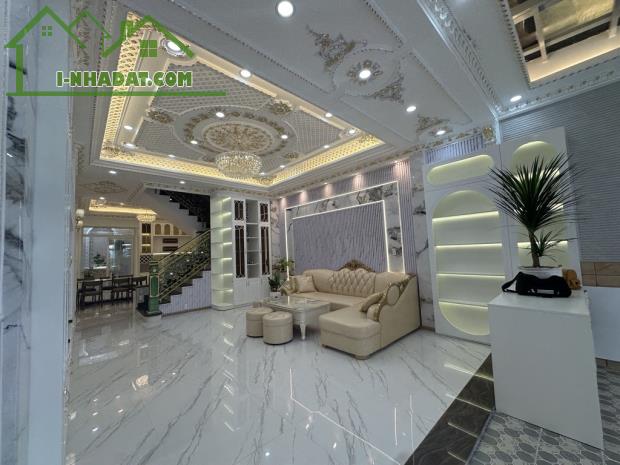 95m2 nhà 3 tầng mặt tiền hẻm 6m thẳng 1 trục 50m ra Đào Tông Nguyên Thị Trấn Nhà Bè 8,5tỷ - 4