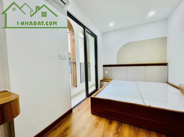 NGAY CẠNH MT XVNT, P21, BÌNH THẠNH, 23M2 CHỈ 3.X TỶ