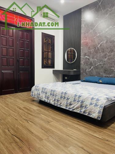 BÁN NHÀ PHỐ TÂY SƠN, GẦN PHỐ, Ô TÔ ĐỖ CỬA, LÔ GÓC, 42M2, 4 TẦNG, CHỈ 9.95 TỶ. - 1