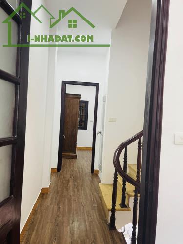 BÁN NHÀ PHỐ TÂY SƠN, GẦN PHỐ, Ô TÔ ĐỖ CỬA, LÔ GÓC, 42M2, 4 TẦNG, CHỈ 9.95 TỶ. - 3