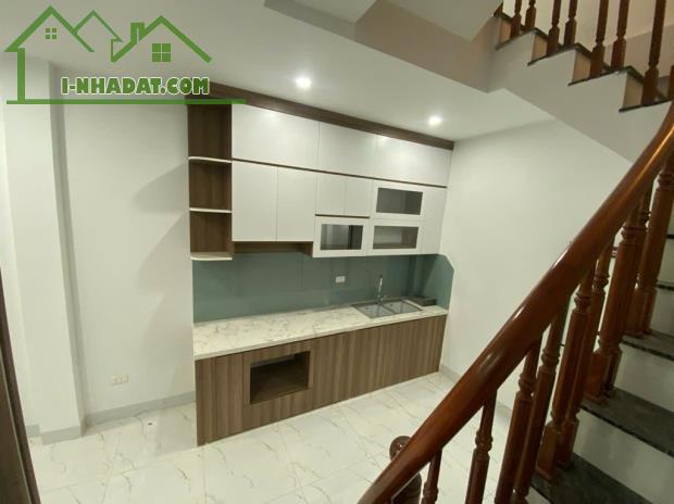 CĂN 5 TẦNGBÁN NHÀ ĐẸP Ở LUÔN KHU LIÊN MẠC - BẮC TỪ LIÊM - 4
