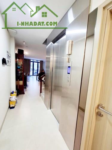 Nhà Đẹp Xịn Mặt Tiền, Ngô Thị Thu Minh, 5 tầng đúc, Tân Bình, 60m2, nhỉnh 18 tỷ TL - 2